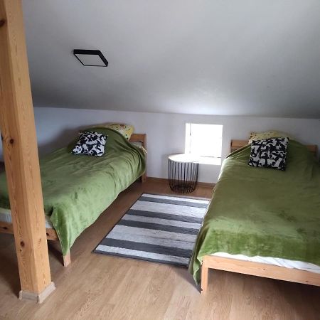 Apartamenty Dominik Wiele Exterior foto